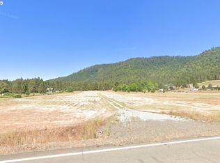 0 Junction Rd, Glendale, OR 97442