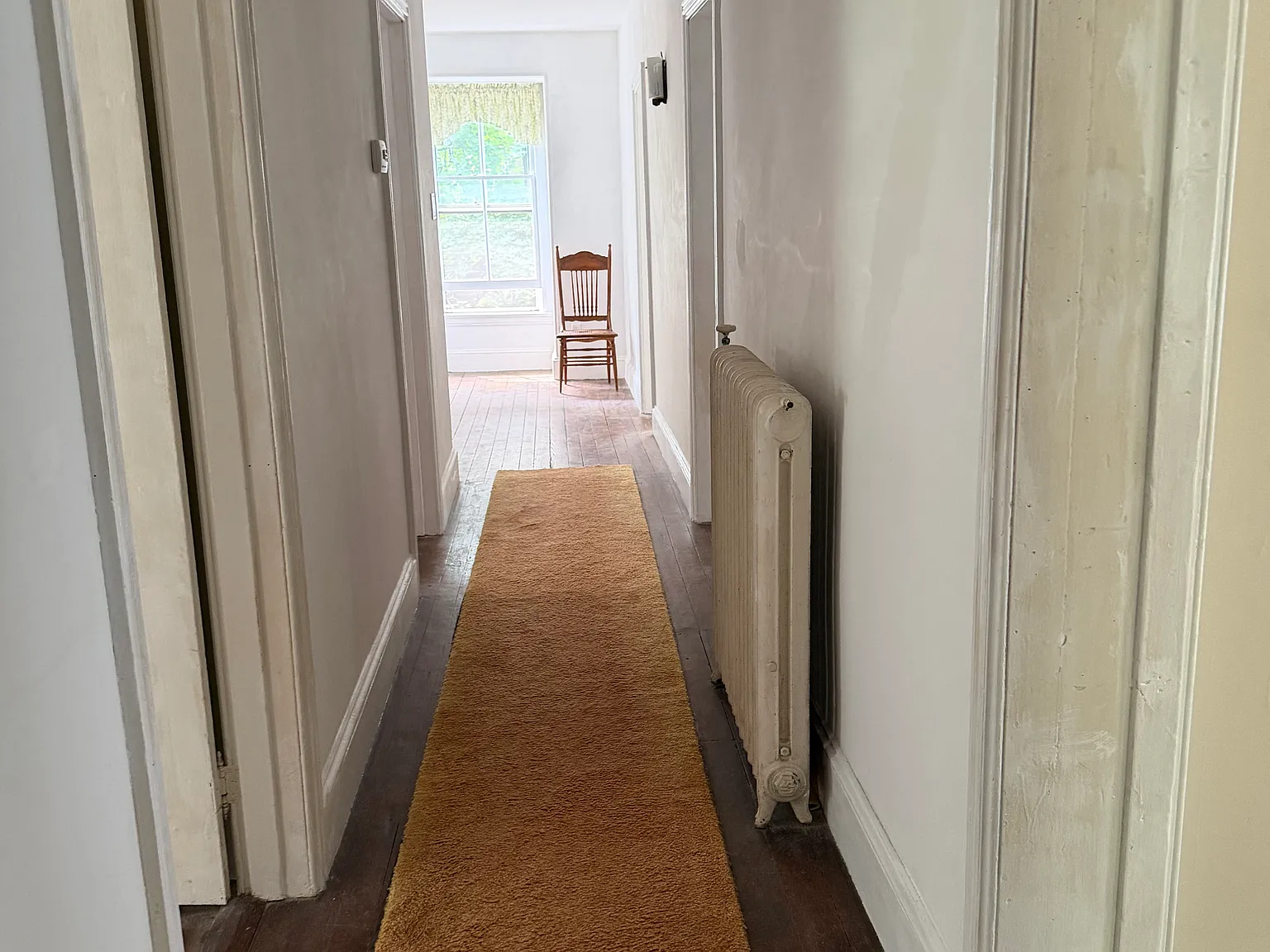 2 bed, 1100 sqft, $1,650 — Photo 2