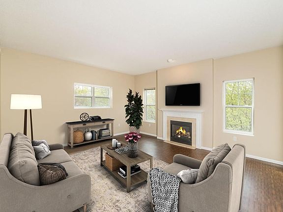 5th image of 3452 Autumn Woods Dr