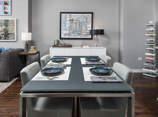 719 S Clark St, Chicago, IL 60605
