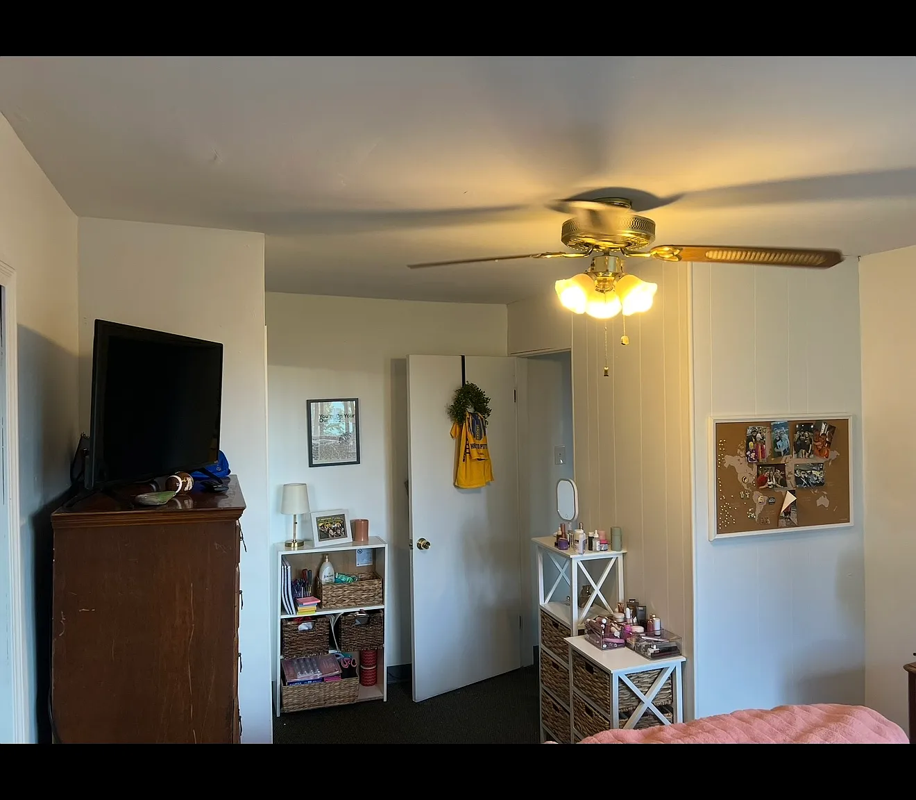 11 Oakland Sq — Photo 4