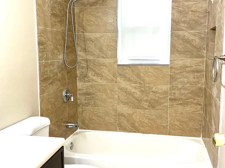 34 Deanna Dr #83 — Photo 11