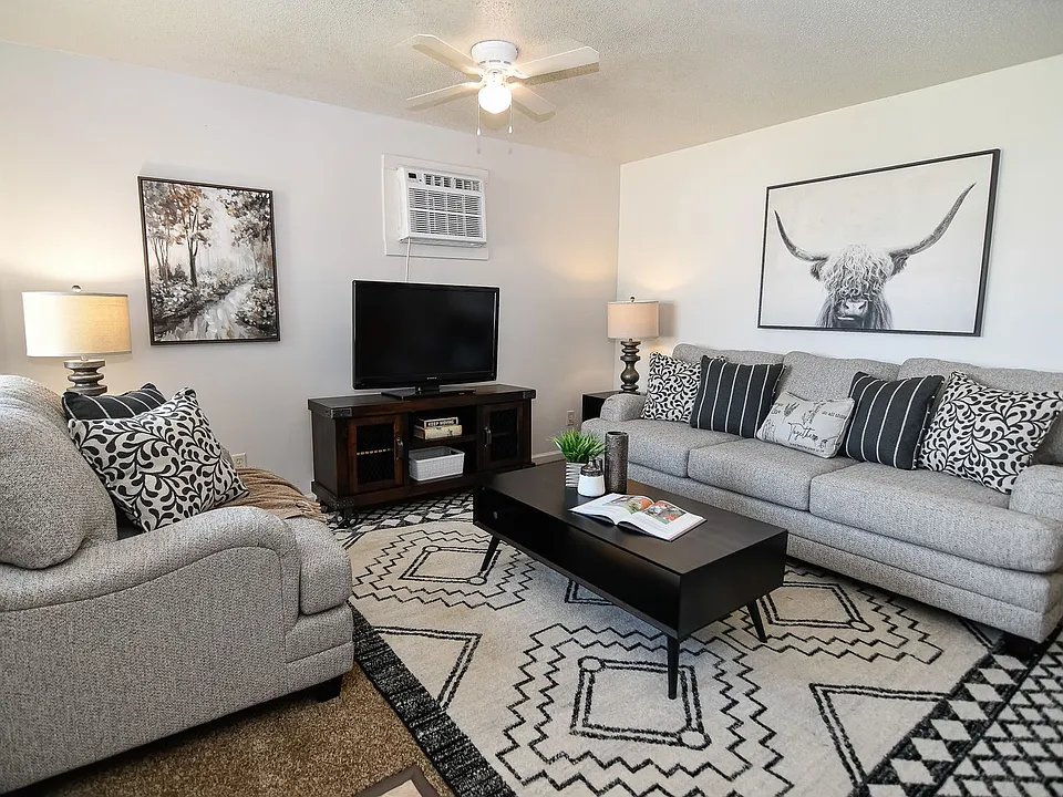 3 Bedroom, Single-story Townhomes for rent in Madrid, IA
