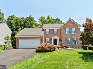 8499 Silverview Ct, Lorton, VA 22079