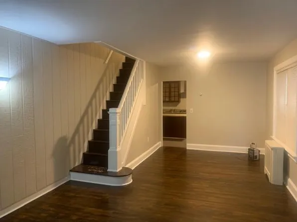 923 Smith Ave, Trenton, NJ 08610
