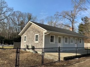 2 Minkema Rd, Exeter, RI 02822