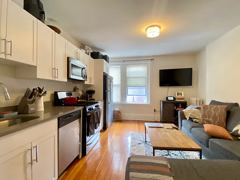 83 Harvard St #29 — Photo 22