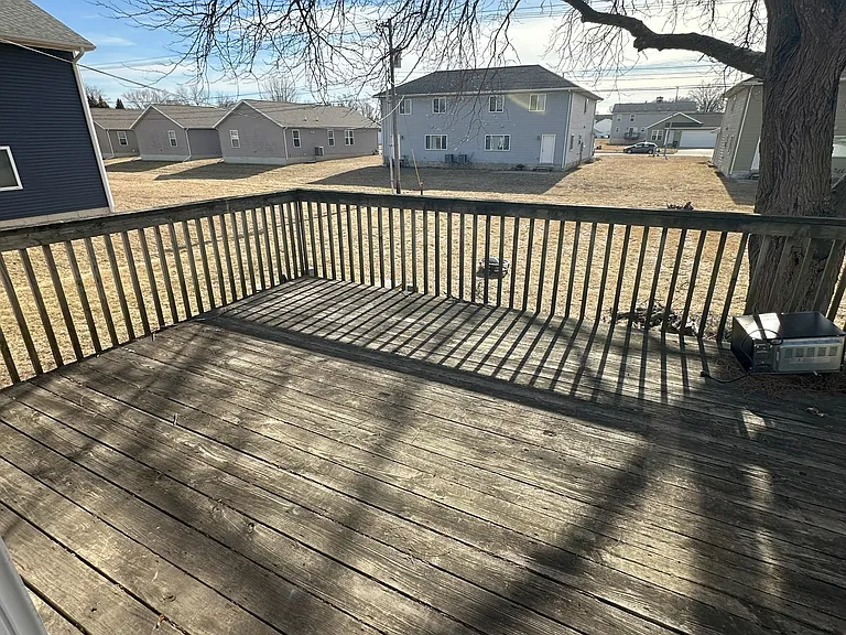 1510 Starview Dr — Photo 4