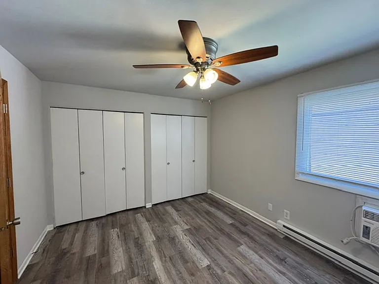 1694 Molitor Road — Photo 14