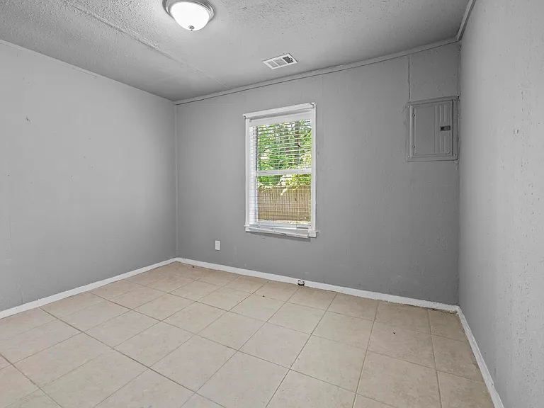 3066 Redbud Rd — Photo 14