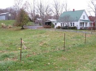 1049 Cane Valley Rd, Columbia, KY 42728