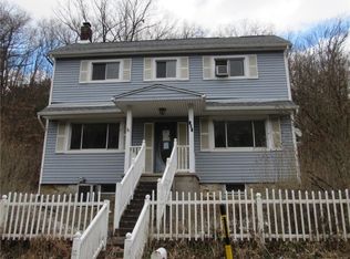 621 Canal Rd, Apollo, PA 15613