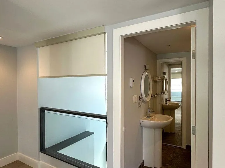 1525 Bellevue Ave #102 — Photo 24