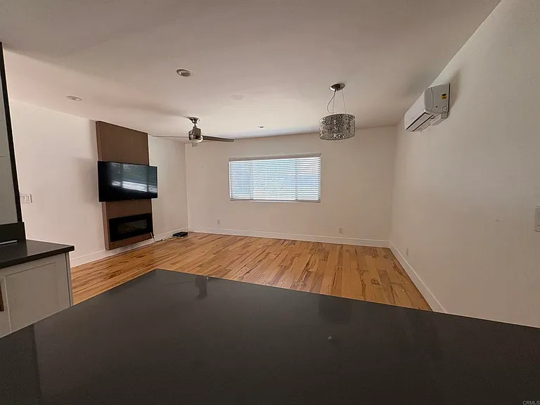 455 Orange Ave #C — Photo 10