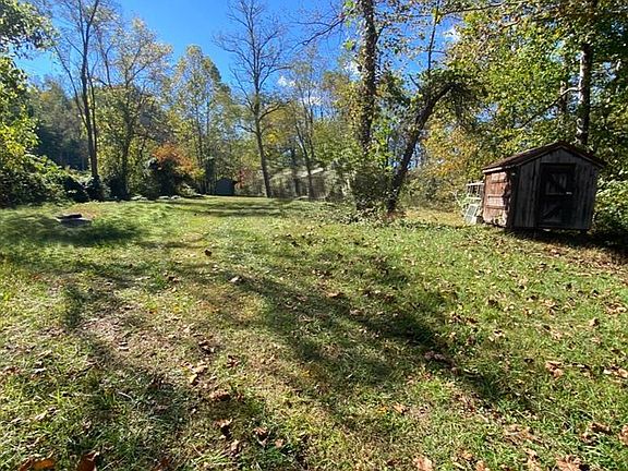 4th image of 1328 Landsaw Rd