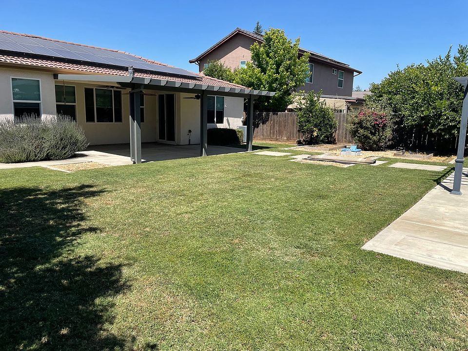 2nd image of 6239 W Oriole Ct