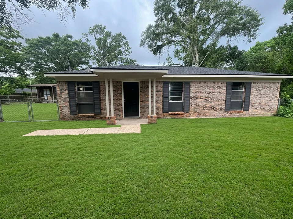 1253 Athey Rd