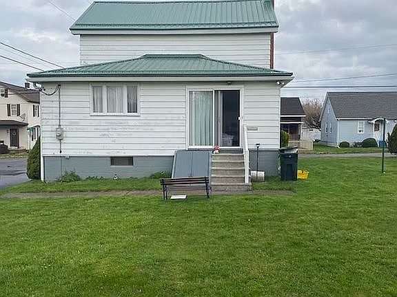Rear entrance to sunporch