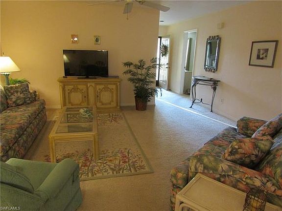 4th image of 197 Fox Glen Dr