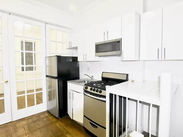 118 East 102nd Street image 1 of 9