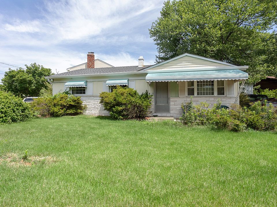 1st image of 1309 Gilbert Pl