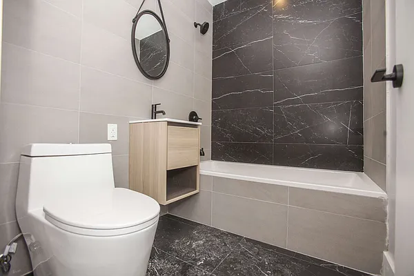 Rented by Nooklyn NYC LLC | media 10