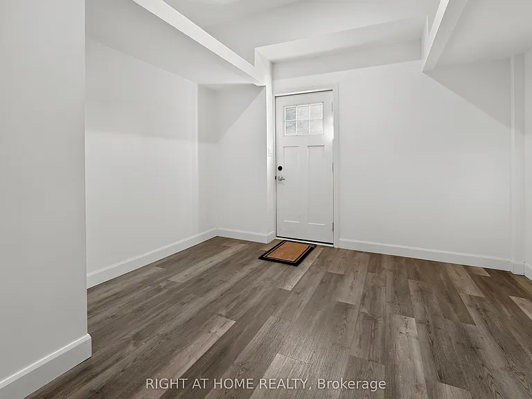 279 Darling St #2 — Photo 5