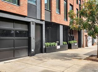 169 N 10th St #6A, Brooklyn, NY 11211