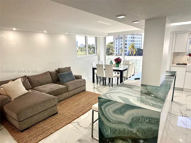 2457 Collins Ave #408 — Photo 9