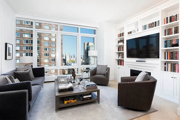 Sold by Compass | media 3