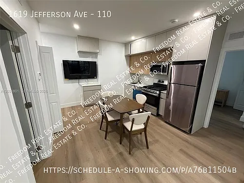 1619 Jefferson Ave #110 Photo 1