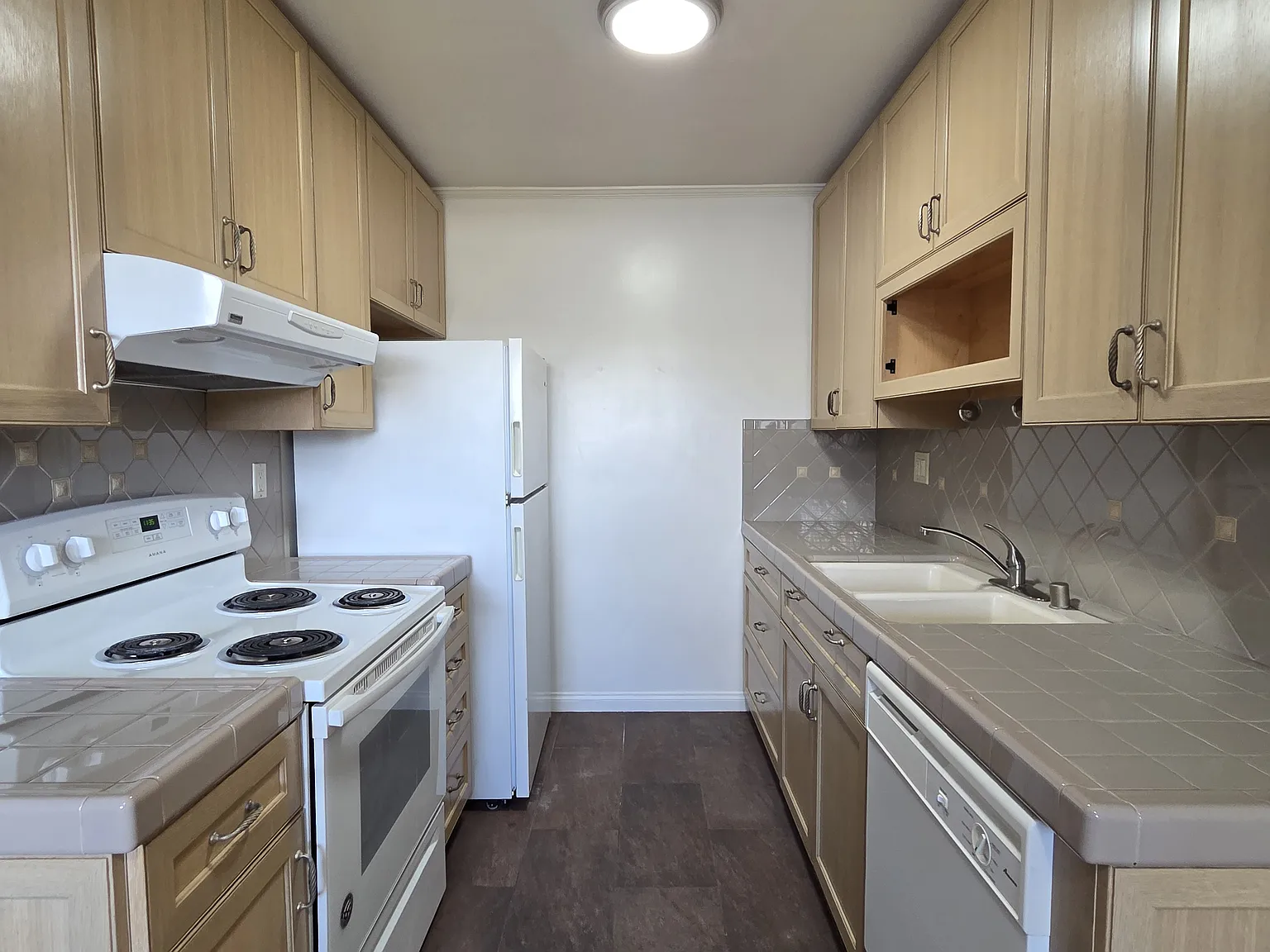 Bagley Villas — Photo 4