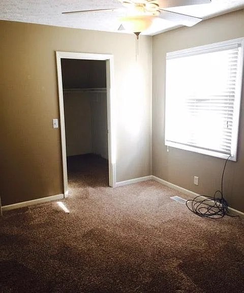 4320 Edison Cir — Photo 10