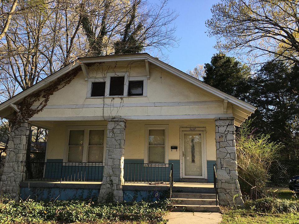 Exterior view from Spottswood