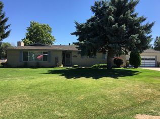 70 Gleed Pl, Yakima, WA 98908