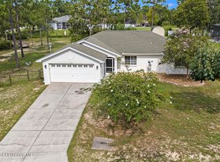 8190 Christopher Ln, Weeki Wachee, FL 34613