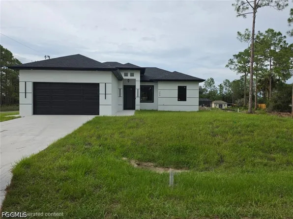 706 W 11th St, Lehigh Acres, FL 33972