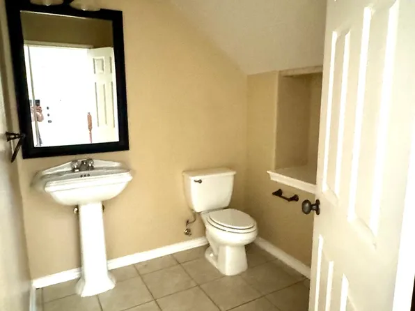 1218 Cresswell Cv, San Antonio, TX 78258