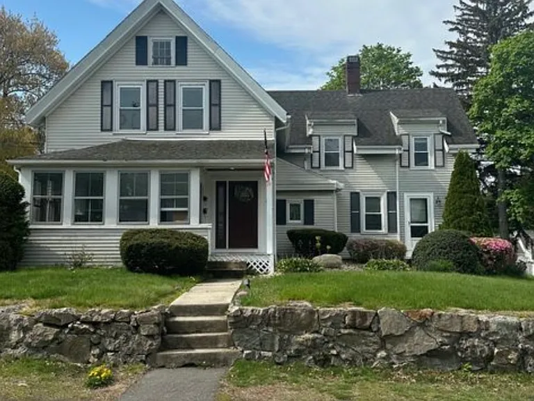 127 Mechanic St #1 — Photo 1