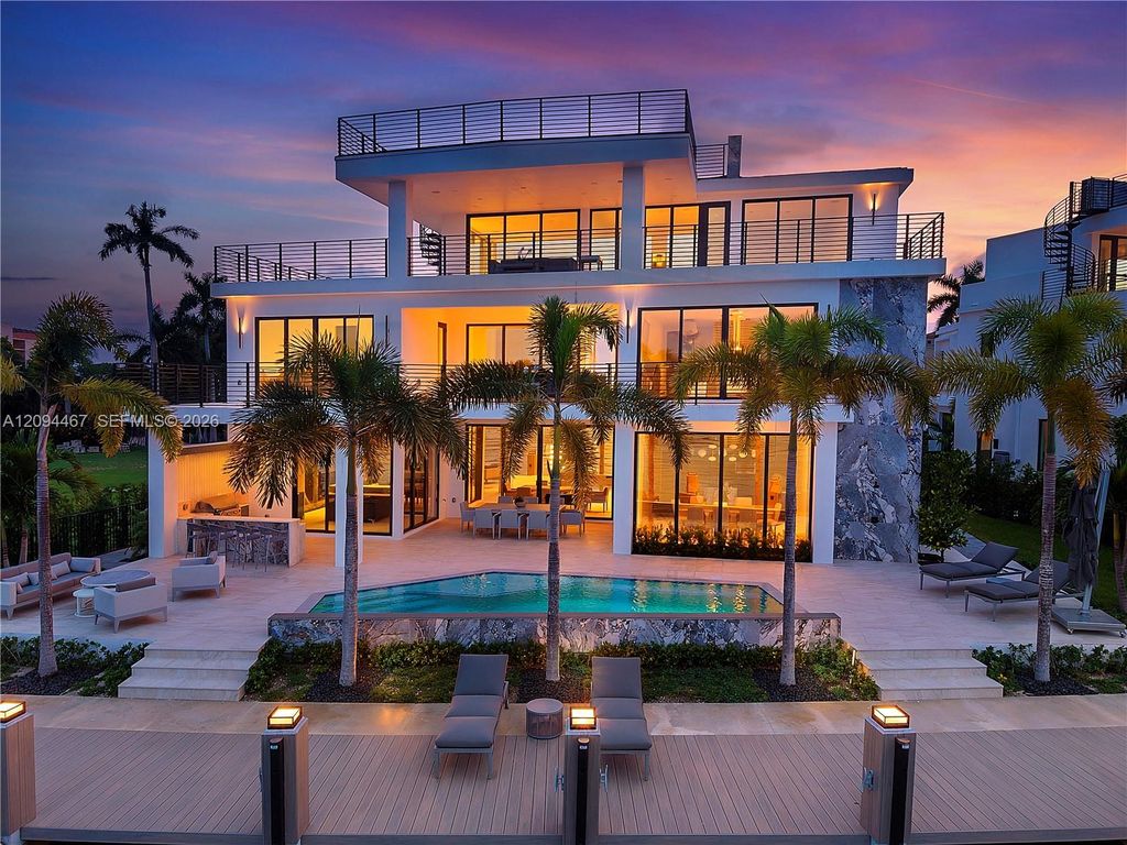 350 Circle Dr, photo 2