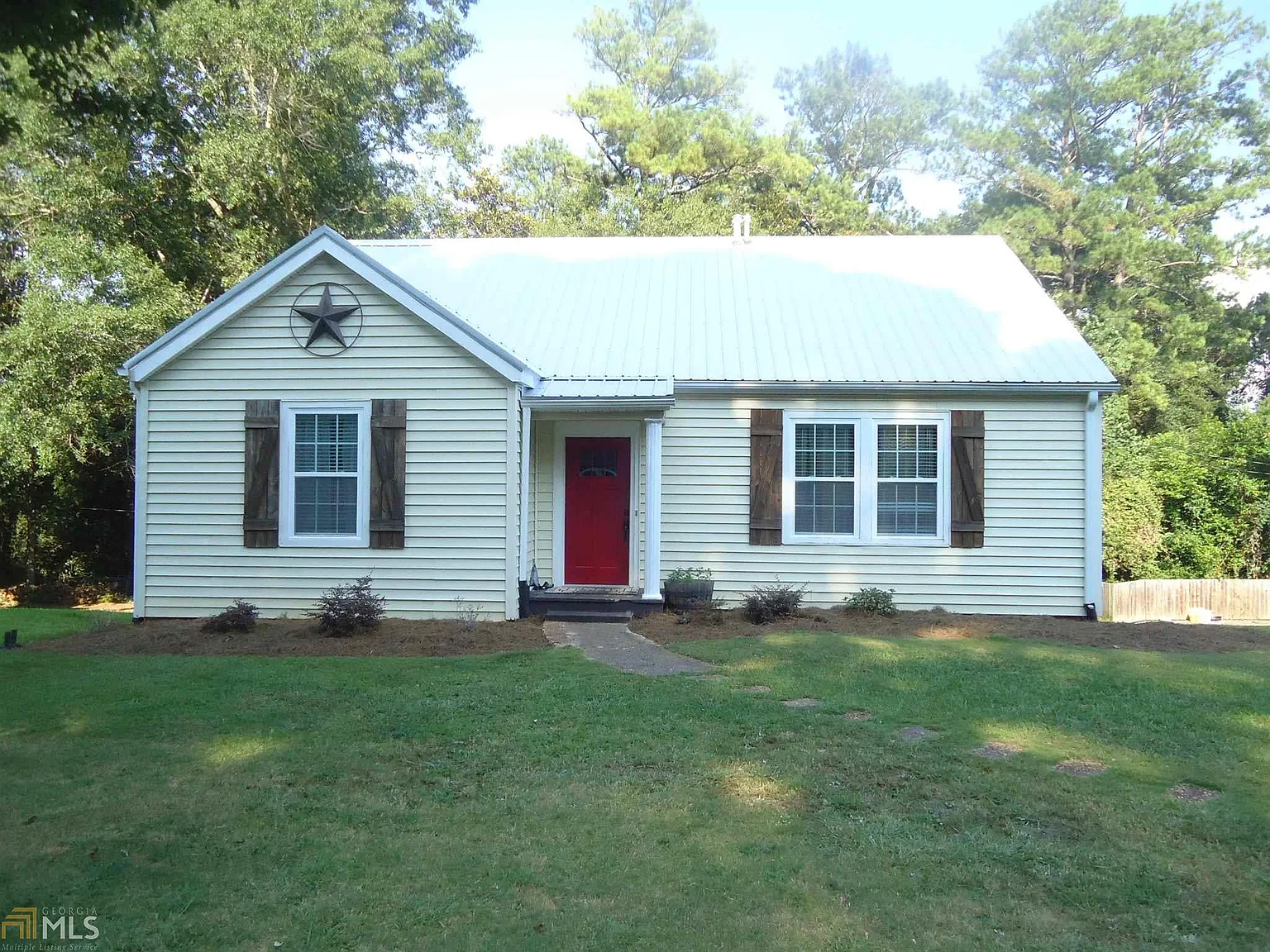205 Brazell St photo 1