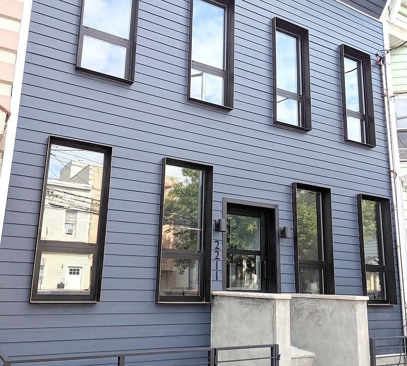 1st image of 22-11 41st St #2L