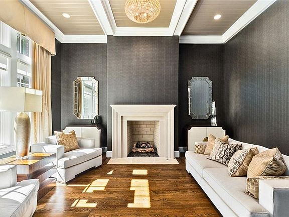 4th image of 475 Heards Ferry Rd