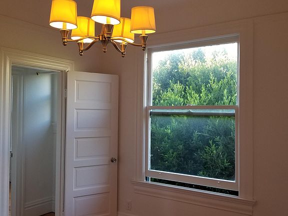 4th image of 1291 Green St