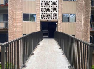 12303 Braxfield Ct #384, Rockville, MD 20852
