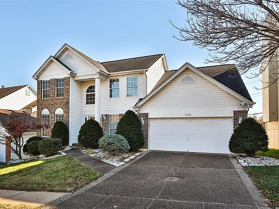 3rd image of 13526 Becker Place Dr