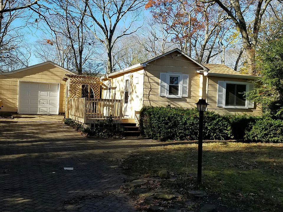 1st image of 31 East Ave