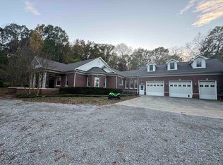 1707 Fairview Rd, Russellville, AL 35654