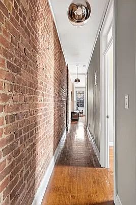 3rd image of 210 W 21st St APT 6FE