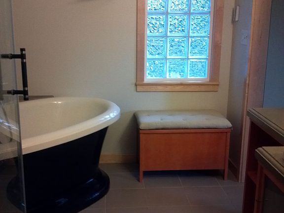 Bathroom Suite
